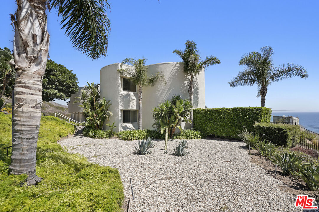 32215 Pacific Coast Hwy