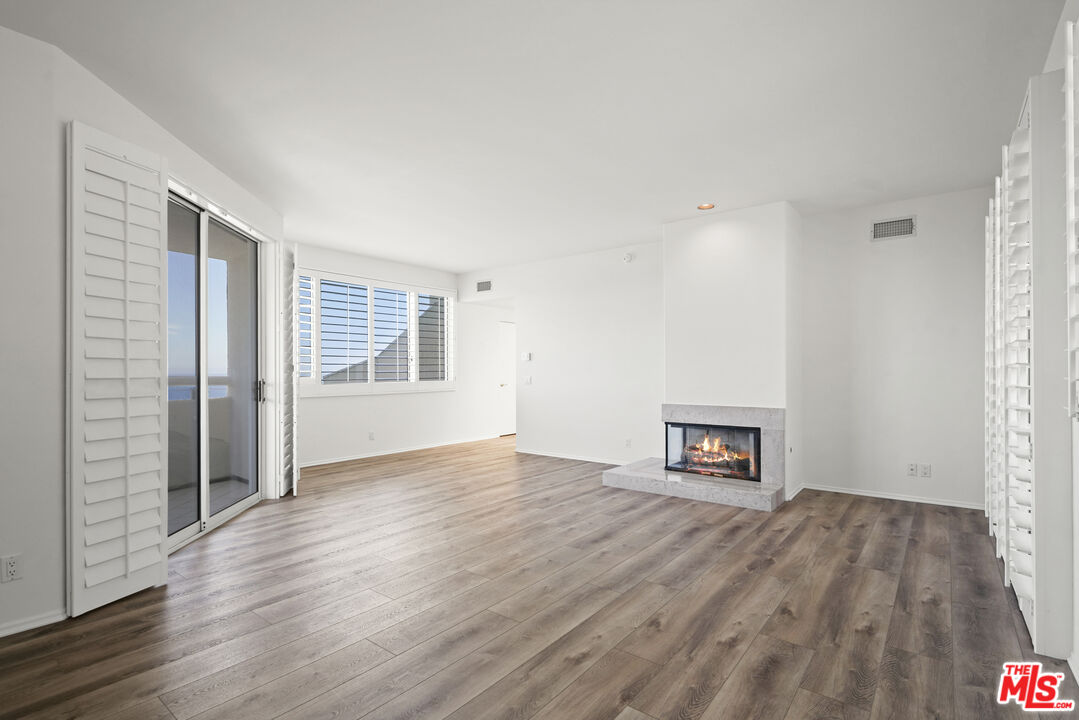 32215 Pacific Coast Hwy