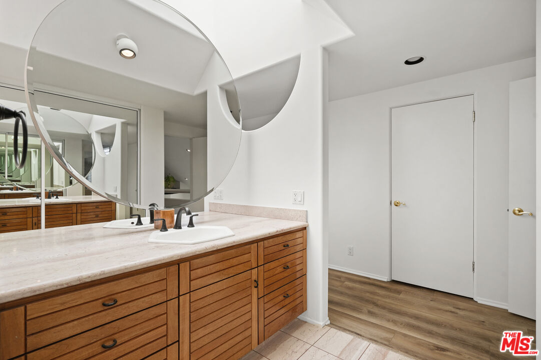 32215 Pacific Coast Hwy