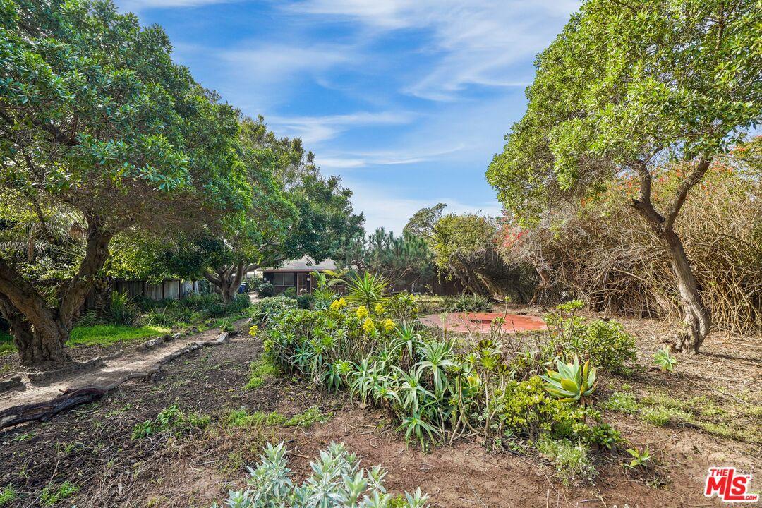 Ocean View Point Dume Property