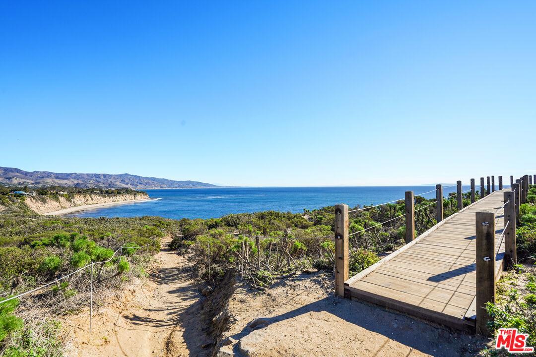Ocean View Point Dume Property