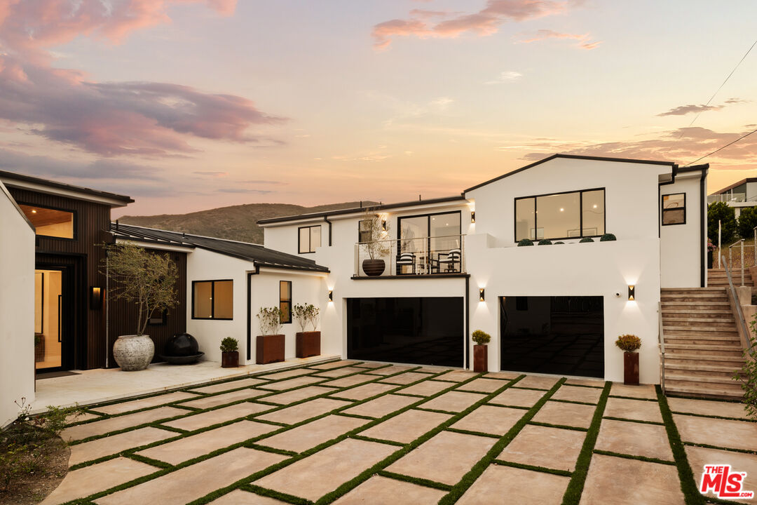 5877 Trancas Canyon Rd