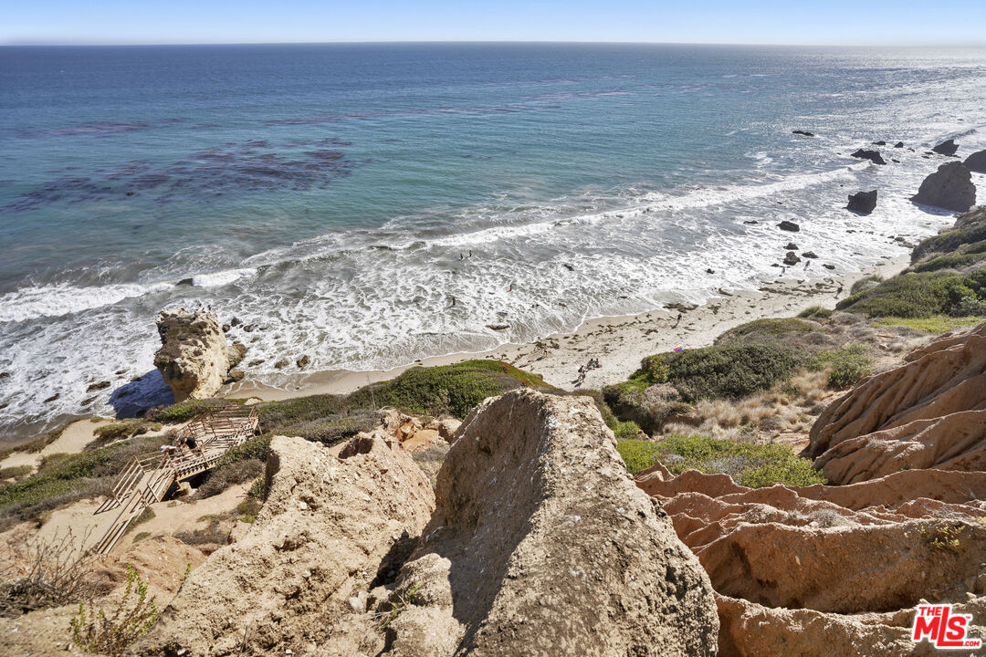 32215 Pacific Coast Hwy