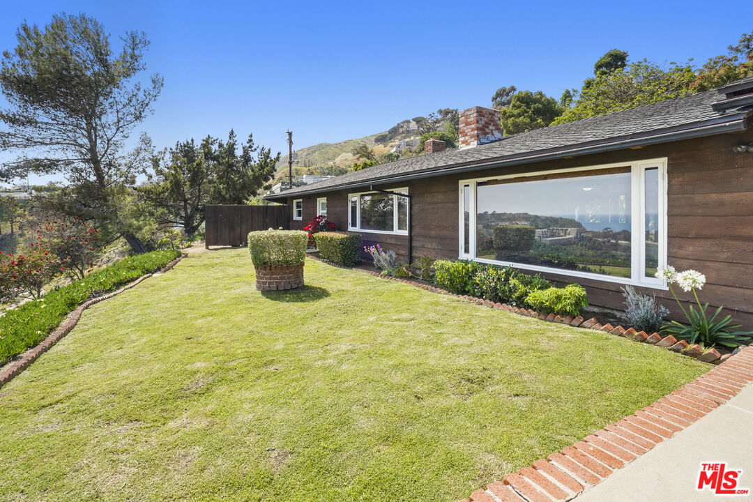 3217 Colony View Cir